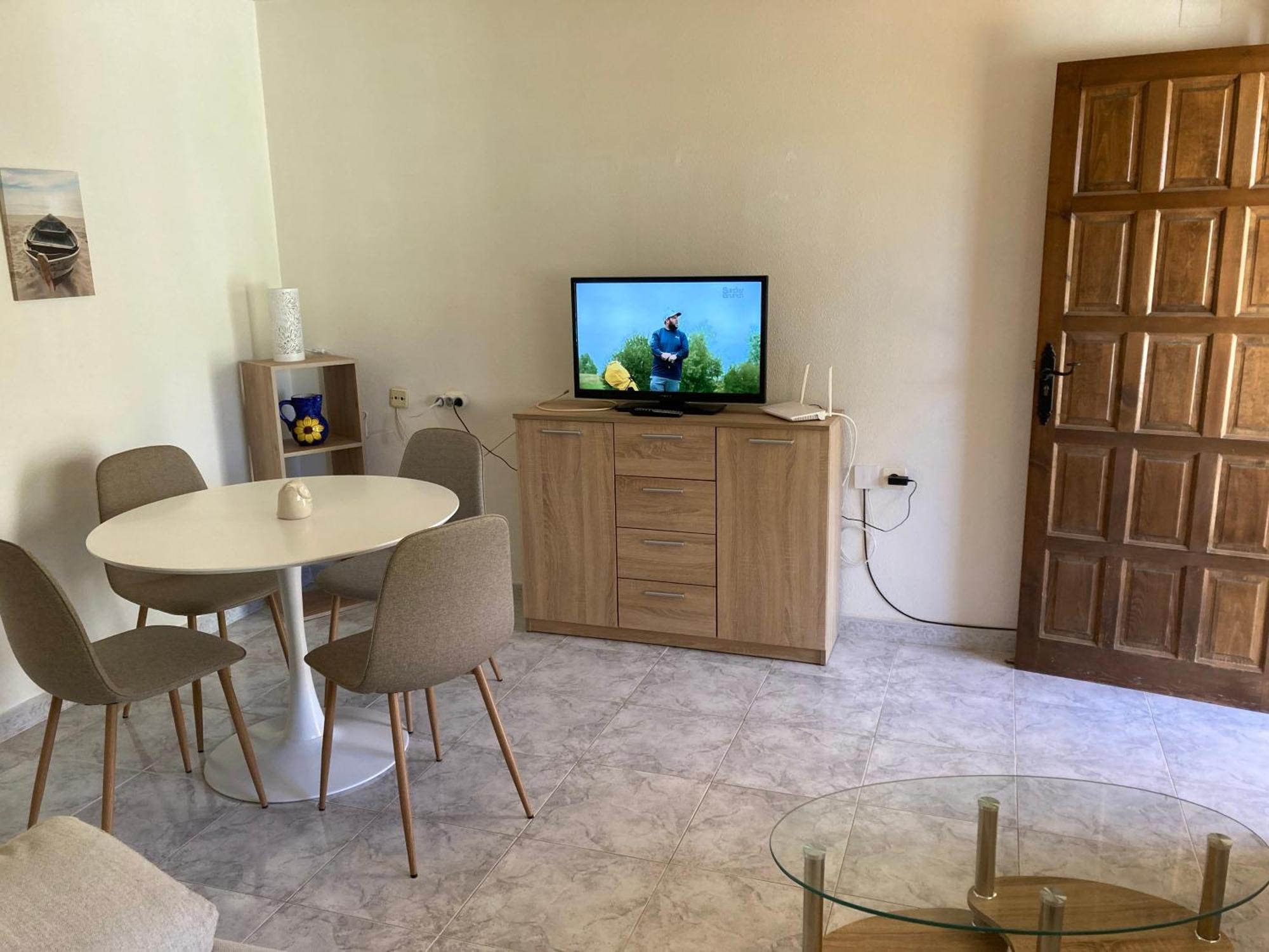 Villa Martin Secure Complex Two Bed Apartment With Access To Six Pools San Miguel De Salinas Εξωτερικό φωτογραφία